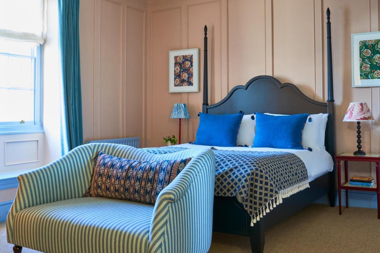 Mitre Hotel Kingston upon Thames  Buitenkant foto