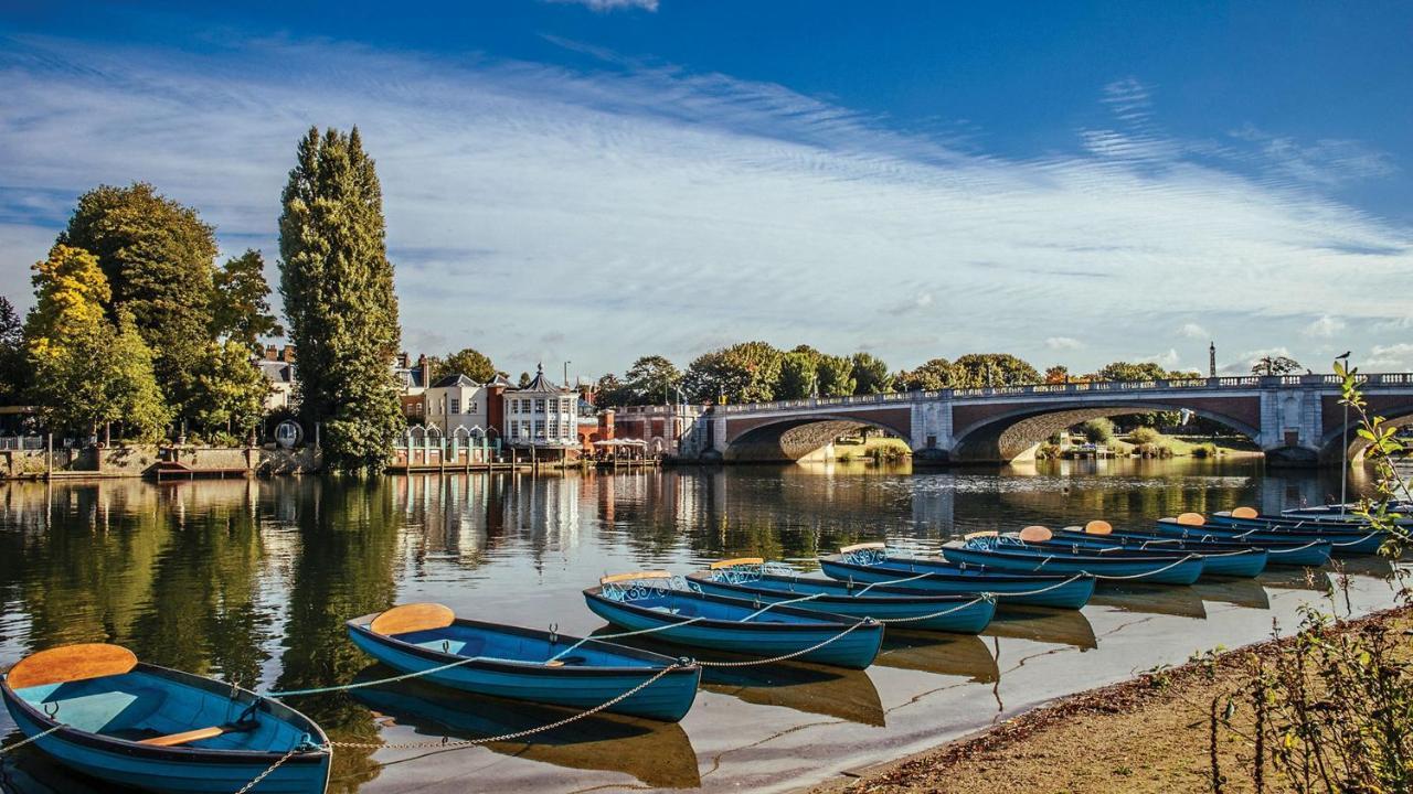 Mitre Hotel Kingston upon Thames  Buitenkant foto The River Thames at Hampton