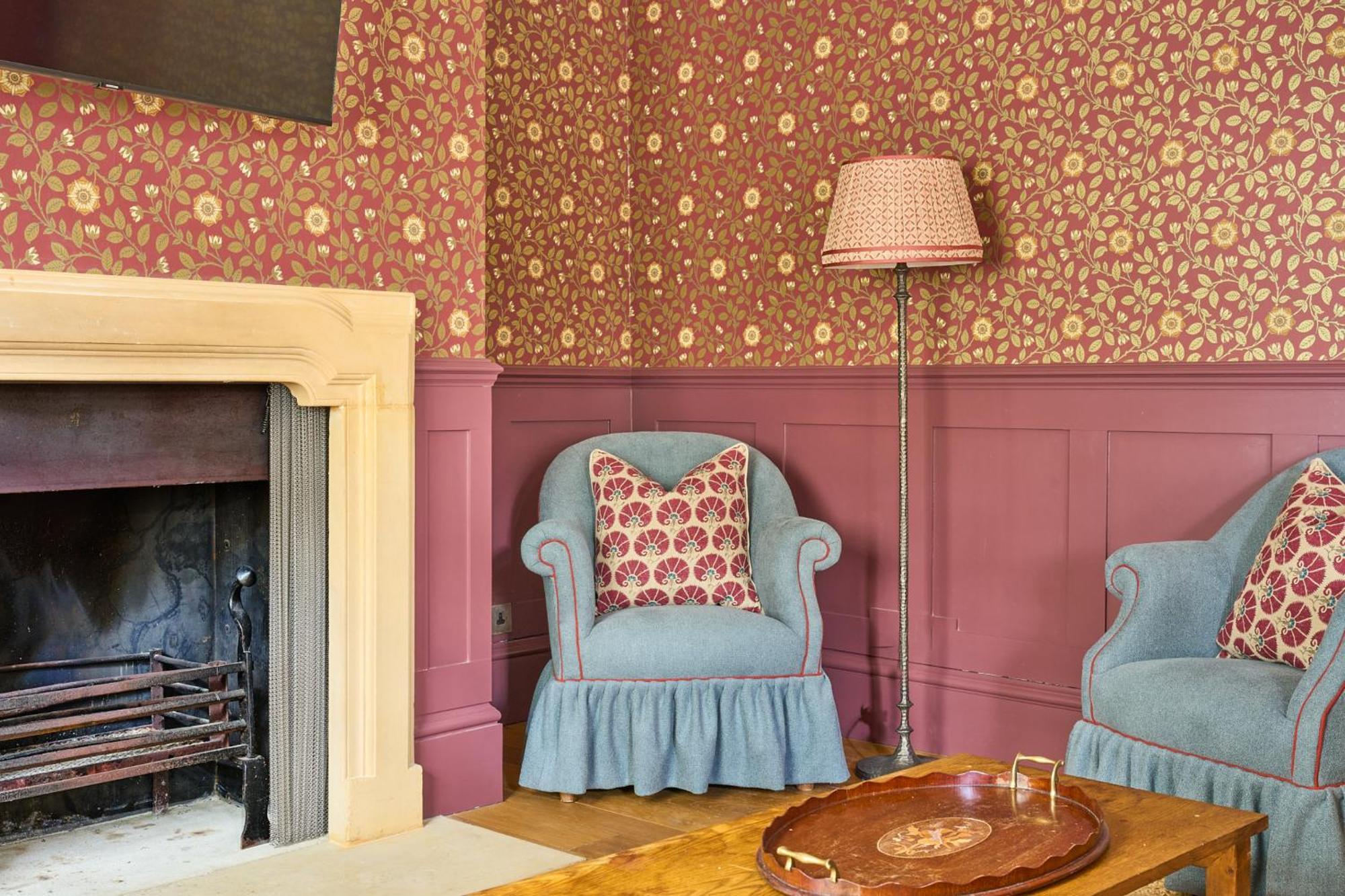 Mitre Hotel Kingston upon Thames  Buitenkant foto Interior of the house